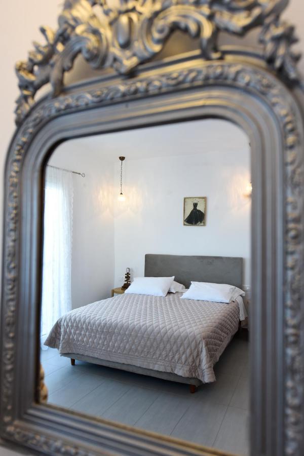 Tsakanos Home Adamantas  ภายนอก รูปภาพ